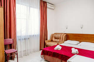 Гостиница Гавана Адлер Стандартный трехместный номер-1