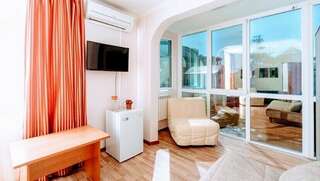 Гостиница Гавана Адлер Семейный номер с душем-4