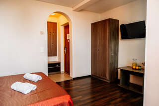 Гостиница Гавана Адлер Трехместный номер «Комфорт»-12